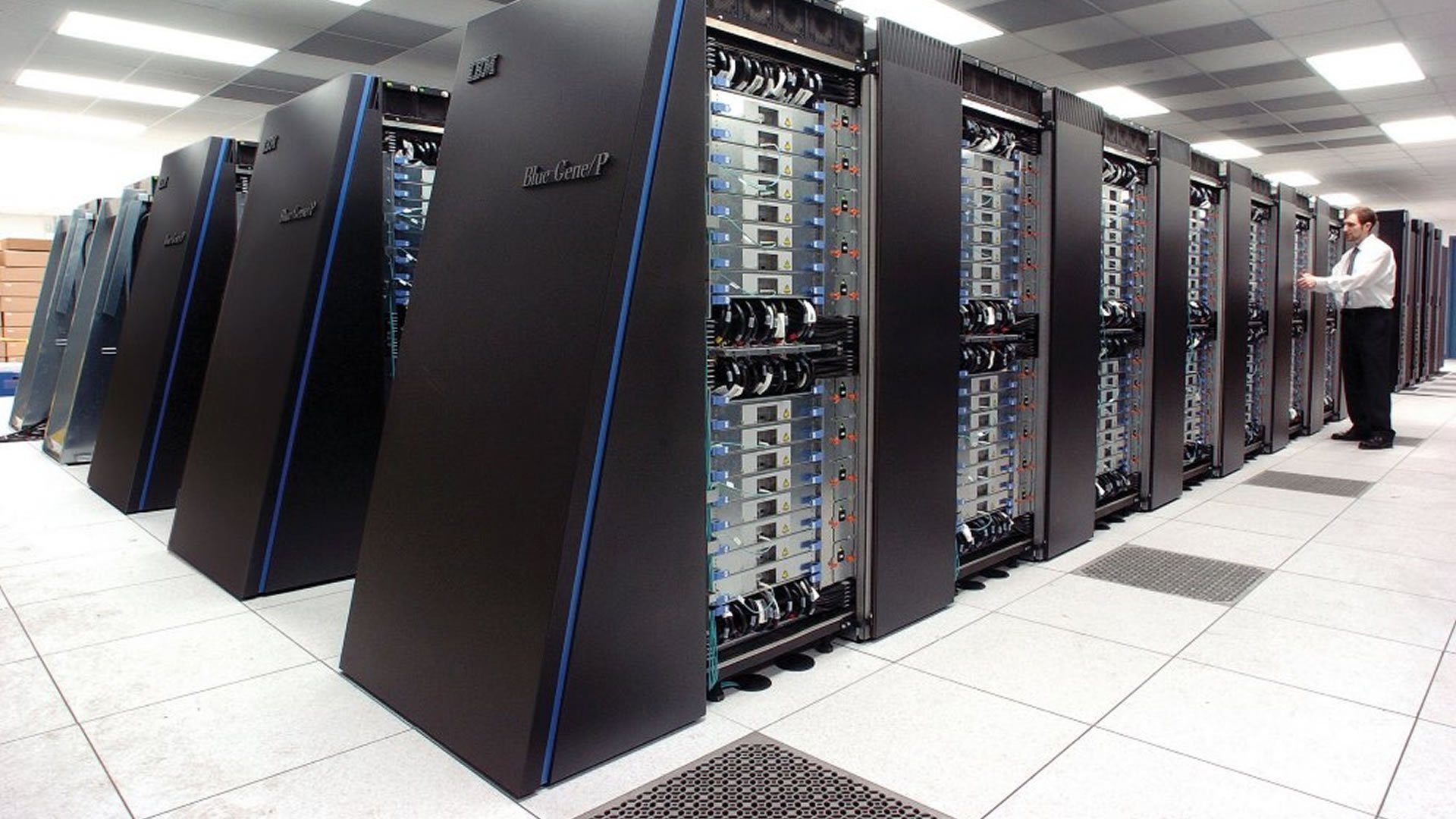 Datacenter Hosting Cloud